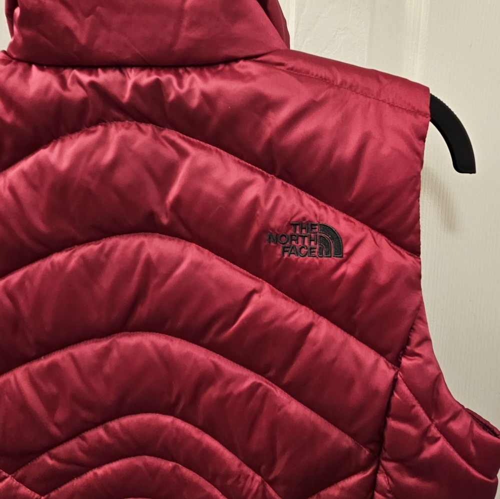 THE NORTH FACE 550 GOOSE DOWN PUFFER VEST ~ FUCHSIA (Bright PINK)  Women's M - Picture 4 of 11